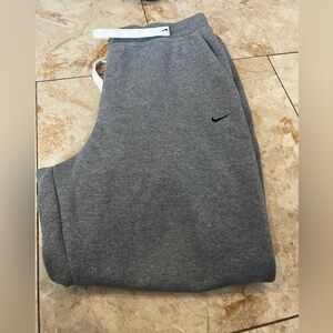 NIKE DRI FIT SIZE LARGE AMAZING COND